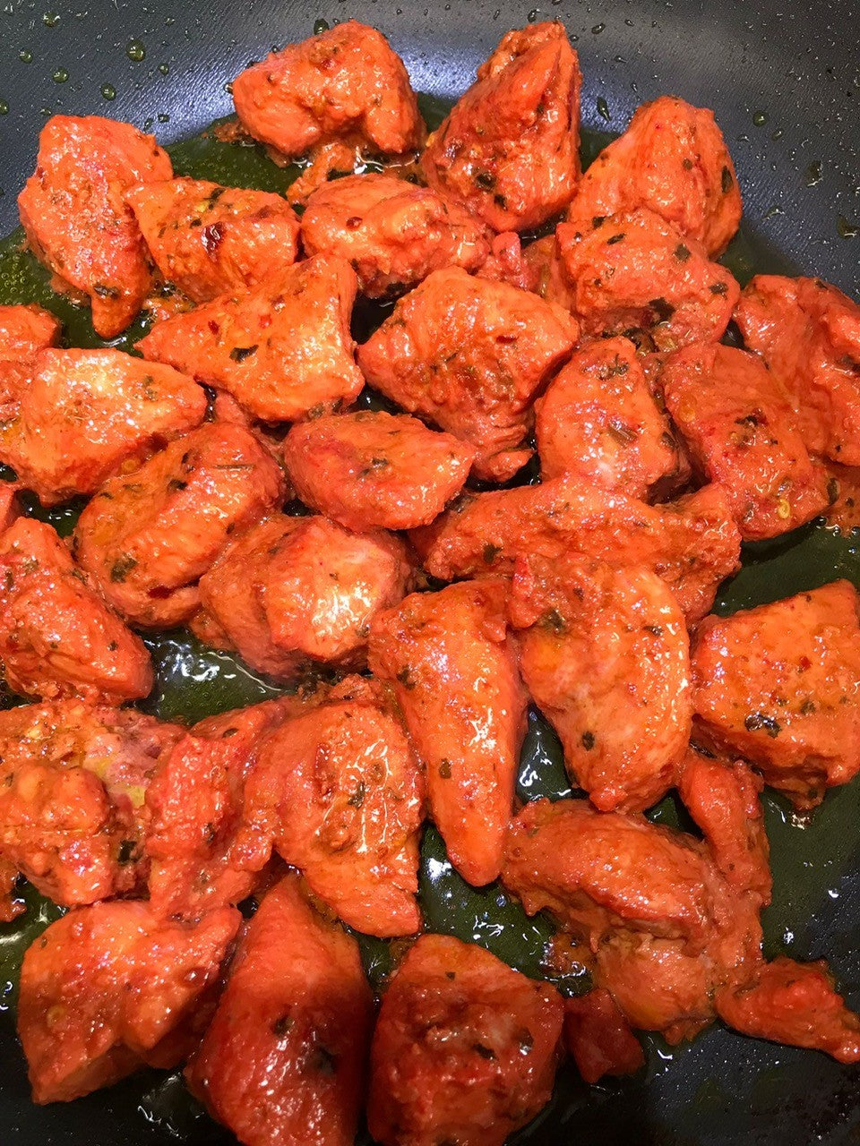 Aisha Kitchen Homemade Chicken Tikka Boti (chunks) 1KG Halal Best Quality and Flavour Freshly made